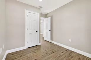 3620 E Tampa Cir, Tampa, FL 33629 - Photo 28