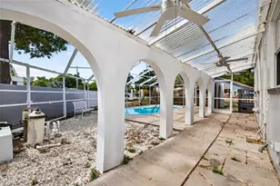 3620 E Tampa Cir, Tampa, FL 33629 - Photo 40