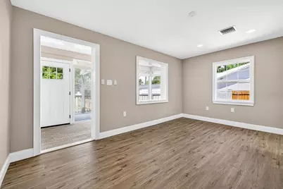 3620 E Tampa Circle, Tampa, FL 33629 - Photo 12