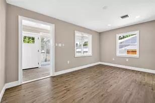 3620 E Tampa Cir, Tampa, FL 33629 - Photo 12