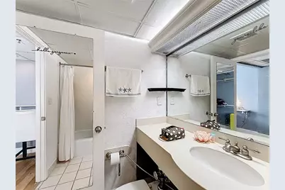 151 E Washington Street #611, Orlando, FL 32801 - Photo 34