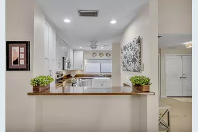 1000 Winderley Place #239, Maitland, FL 32751 - Photo 14