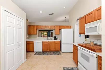 1928 Olivia Circle, Apopka, FL 32703 - Photo 12
