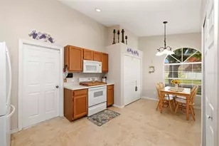 1928 Olivia Cir, Apopka, FL 32703 - Photo 10