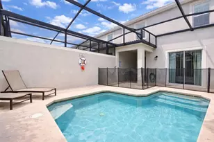 9063 Dogleg Dr, Davenport, FL 33896 - Photo 16