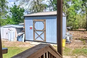 20881 SE 142nd Pl, Umatilla, FL 32784 - Photo 4