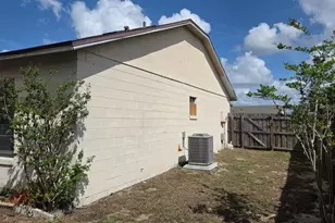 126 Garden Cove Ct, Orlando, FL 32835 - Photo 14