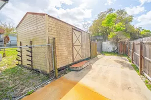 935 Florida Ave, Orange City, FL 32763 - Photo 42