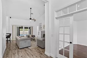 5232 Hammock Cir, Saint Cloud, FL 34771 - Photo 4