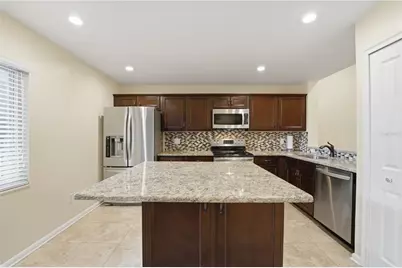 16 Escondido Circle #223, Altamonte Springs, FL 32701 - Photo 8