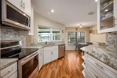 8701 Rose Pointe Court, Orlando, FL 32835 - Photo 14