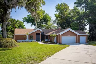 8701 Rose Pointe Ct, Orlando, FL 32835 - Photo 2