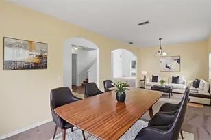 2838 Sweetspire Cir, Kissimmee, FL 34746 - Photo 6