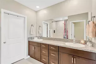 5441 Rainwood Meadows Dr, Apollo Beach, FL 33572 - Photo 22