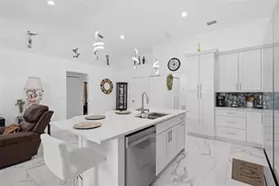 641 Dromedary Ct, Kissimmee, FL 34759 - Photo 30