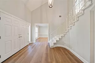 2869 Weathersfield Ct, Clearwater, FL 33761 - Photo 4