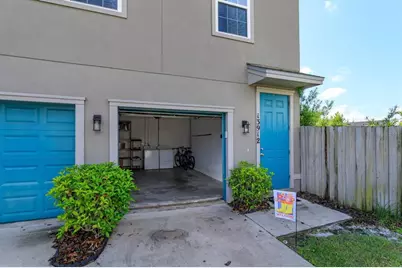 13912 Corrigan Avenue, Orlando, FL 32827 - Photo 4