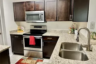 1939 Summer Club Apt Dr, Oviedo, FL 32765 - Photo 22