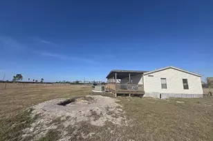 814 Dachshund Rd, Sebring, FL 33870 - Photo 4