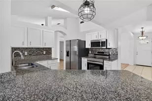 2075 Hedgerow Cir, Ocoee, FL 34761 - Photo 24