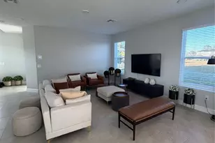 1389 Lumpini St, Saint Cloud, FL 34771 - Photo 8