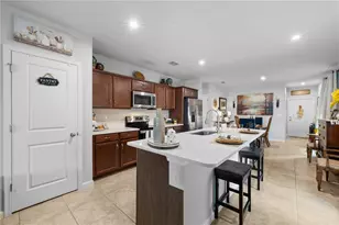 1609 Finnigan Cir, Haines City, FL 33844 - Photo 28