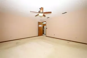 4057 Winderlakes Dr, Orlando, FL 32835 - Photo 10