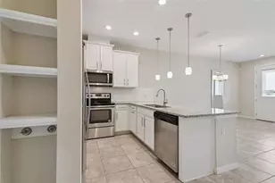 2200 Garden Belle Dr, Clermont, FL 34711 - Photo 10