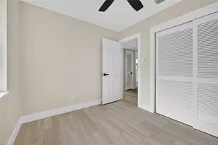 413 Country Club Dr, Oldsmar, FL 34677 - Photo 16