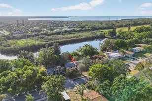 413 Country Club Dr, Oldsmar, FL 34677 - Photo 34