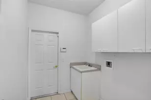 8852 Great Cove Dr, Orlando, FL 32819 - Photo 44
