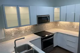 3153 Capri Isle Way, Orlando, FL 32835 - Photo 2