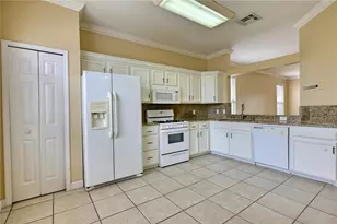 191 Therese St, Davenport, FL 33897 - Photo 12