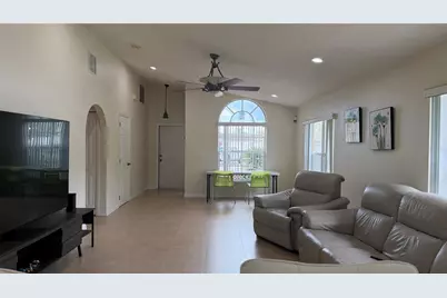 632 Dharma Circle, Winter Garden, FL 34787 - Photo 4