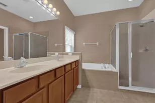 14217 Bridgewater Crossings Blvd, Windermere, FL 34786 - Photo 16