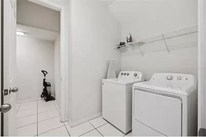 9008 Sunshine Ridge Loop, Kissimmee, FL 34747 - Photo 32