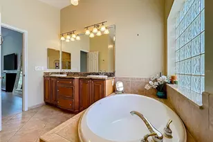 200 Colonial Ln, Longwood, FL 32750 - Photo 54