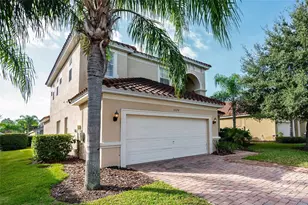 1028 Tuscan Hills Blvd, Davenport, FL 33897 - Photo 2