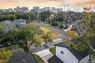 407 Calhoun Pl, Orlando, FL 32801 - Photo 30