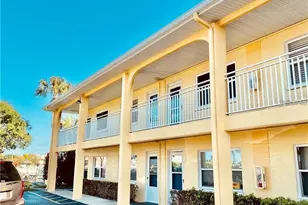 9715 Harrell Ave, Treasure Island, FL 33706 - Photo 1