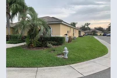 2208 Mystic Ring Loop, Kissimmee, FL 34759 - Photo 2