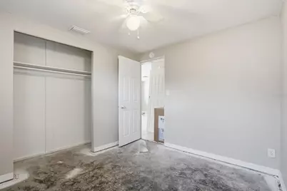 5711 64th Avenue N, Pinellas Park, FL 33781 - Photo 8