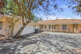 1352 Errol Pkwy, Apopka, FL 32712 - Photo 1