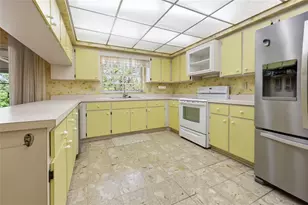 1352 Errol Pkwy, Apopka, FL 32712 - Photo 18