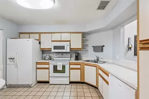 3008 Clubview Dr, Orlando, FL 32822 - Photo 8