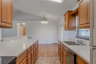 8197 Cr 736, Center Hill, FL 33514 - Photo 14