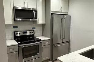 4004 Santa Maria Dr, Kissimmee, FL 34741 - Photo 4