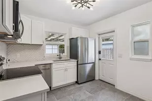 1911 Canton St, Orlando, FL 32803 - Photo 8