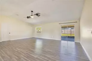 370 N Lake Ave, Apopka, FL 32703 - Photo 6