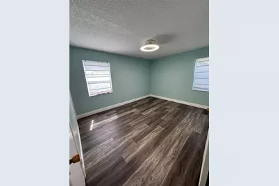 700 E Airport Boulevard #G4, Sanford, FL 32773 - Photo 2